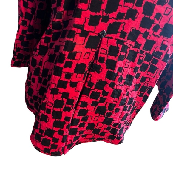 Habitat Black Red Geometric Tunic Buttons Medium - Picture 4 of 13